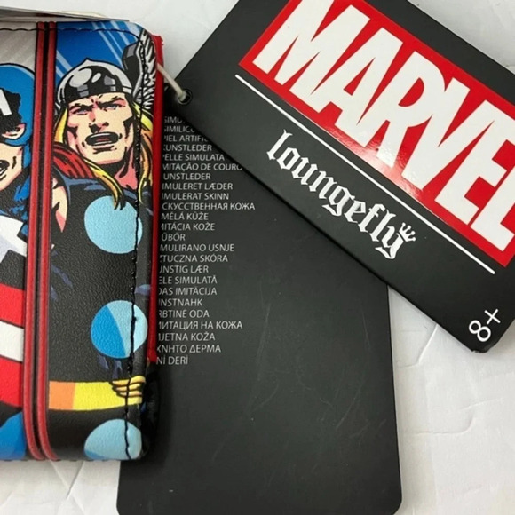 LOUNGEFLY + MARVEL COMICS Glow in the Dark Multi Character Wallet Carryall NWT - Picture 8 of 12